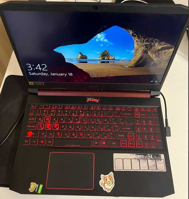 ноутбук Acer Nitro 5 AN515-54-74TG RAM 32ГБ CPU i7-9750 GTX1650
