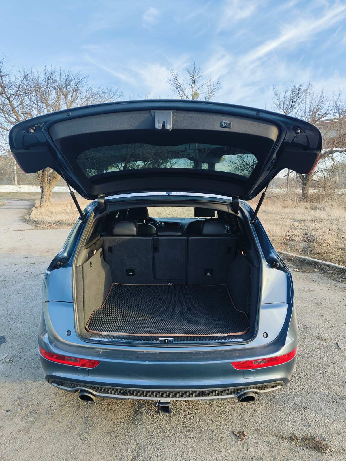 Продам audi q5, комплектация sline