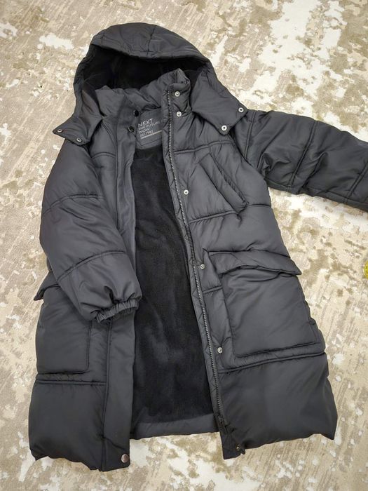 Продам пуховик next на дівчинку