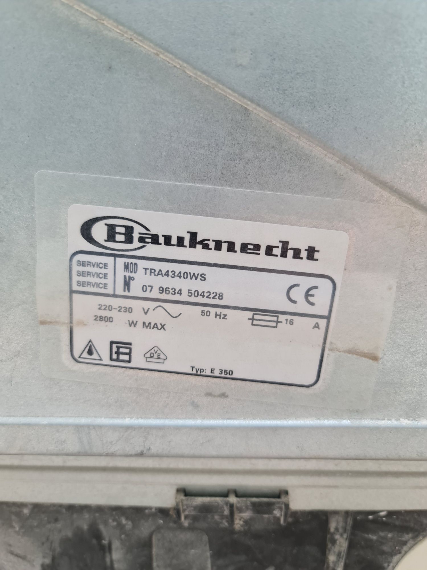 Сушилка, сушильная машинка Bauknecht