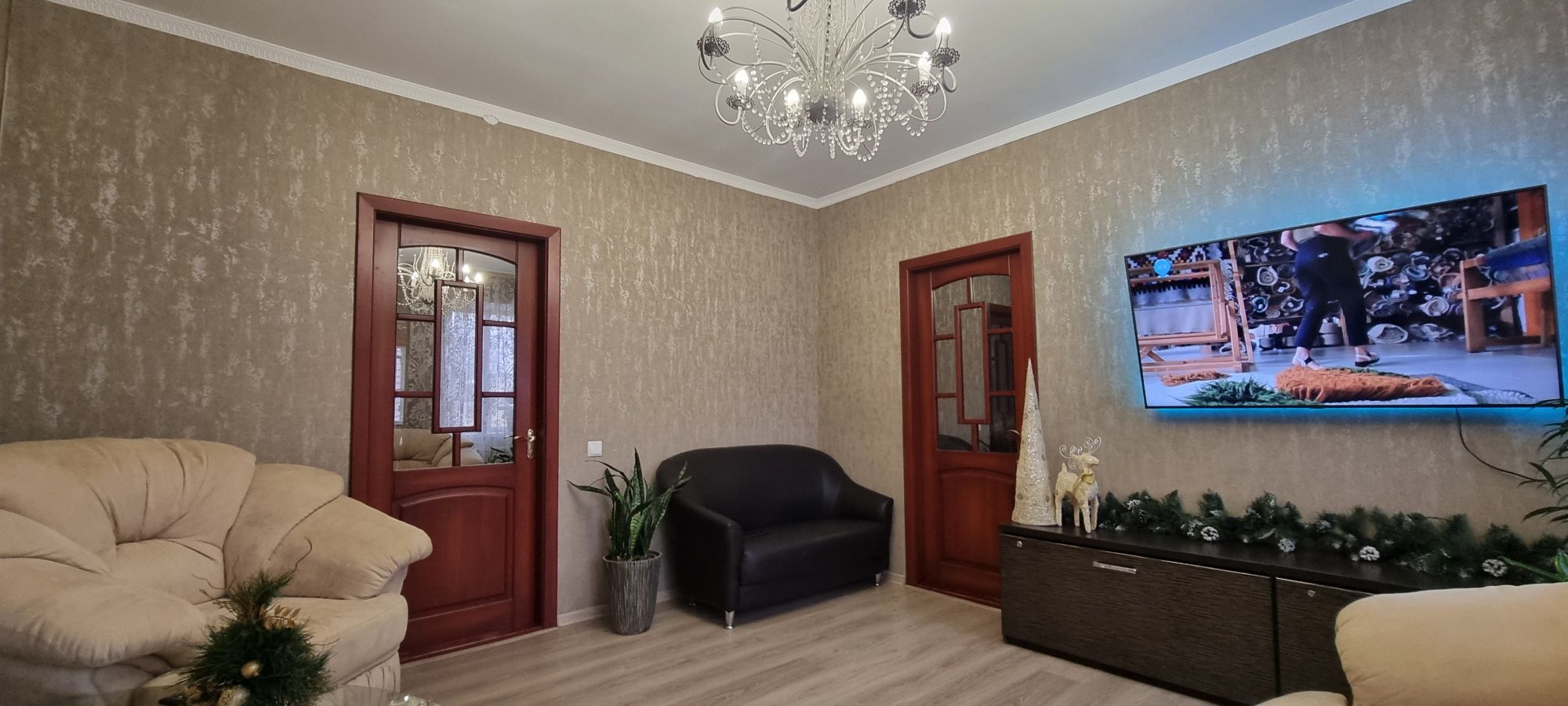 Продам дом в самом  центре( Горветка)