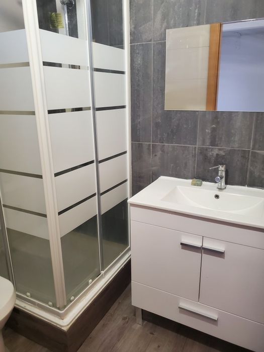 Arrenda-se partamento T2 amobilado chave na mao.