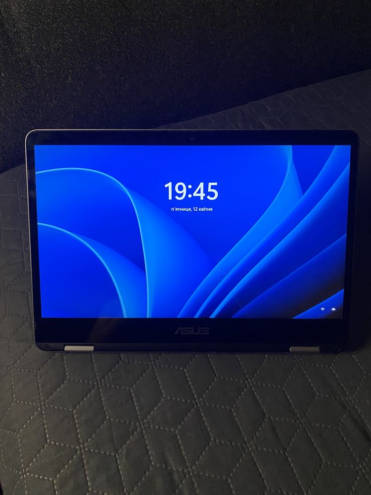 ASUS VivoBook Flip 14