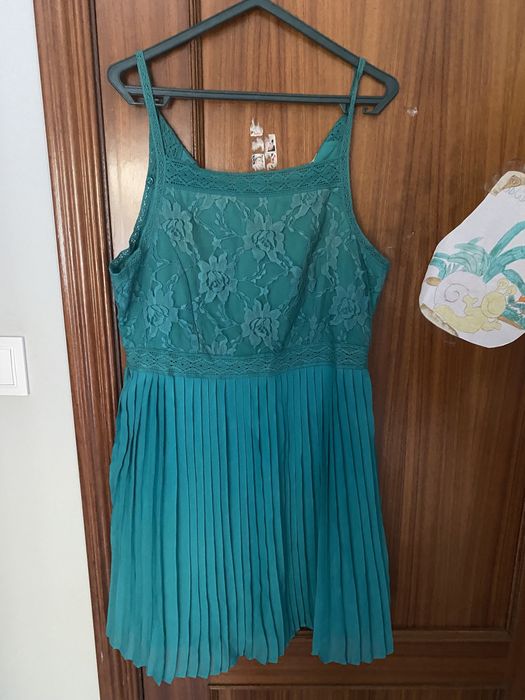Vestido verde água
