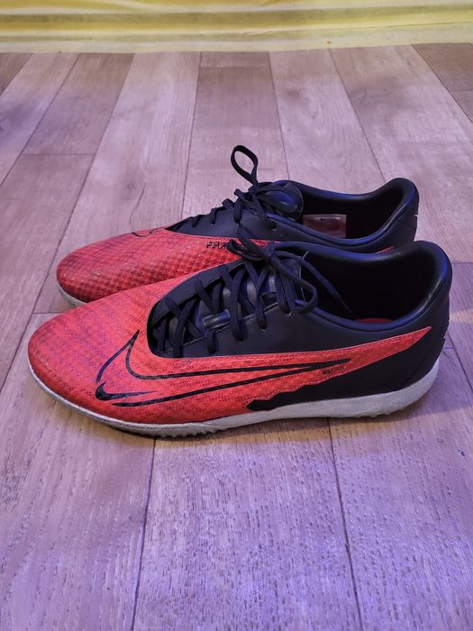 Найк футзалки (42-43) фантом оригинал