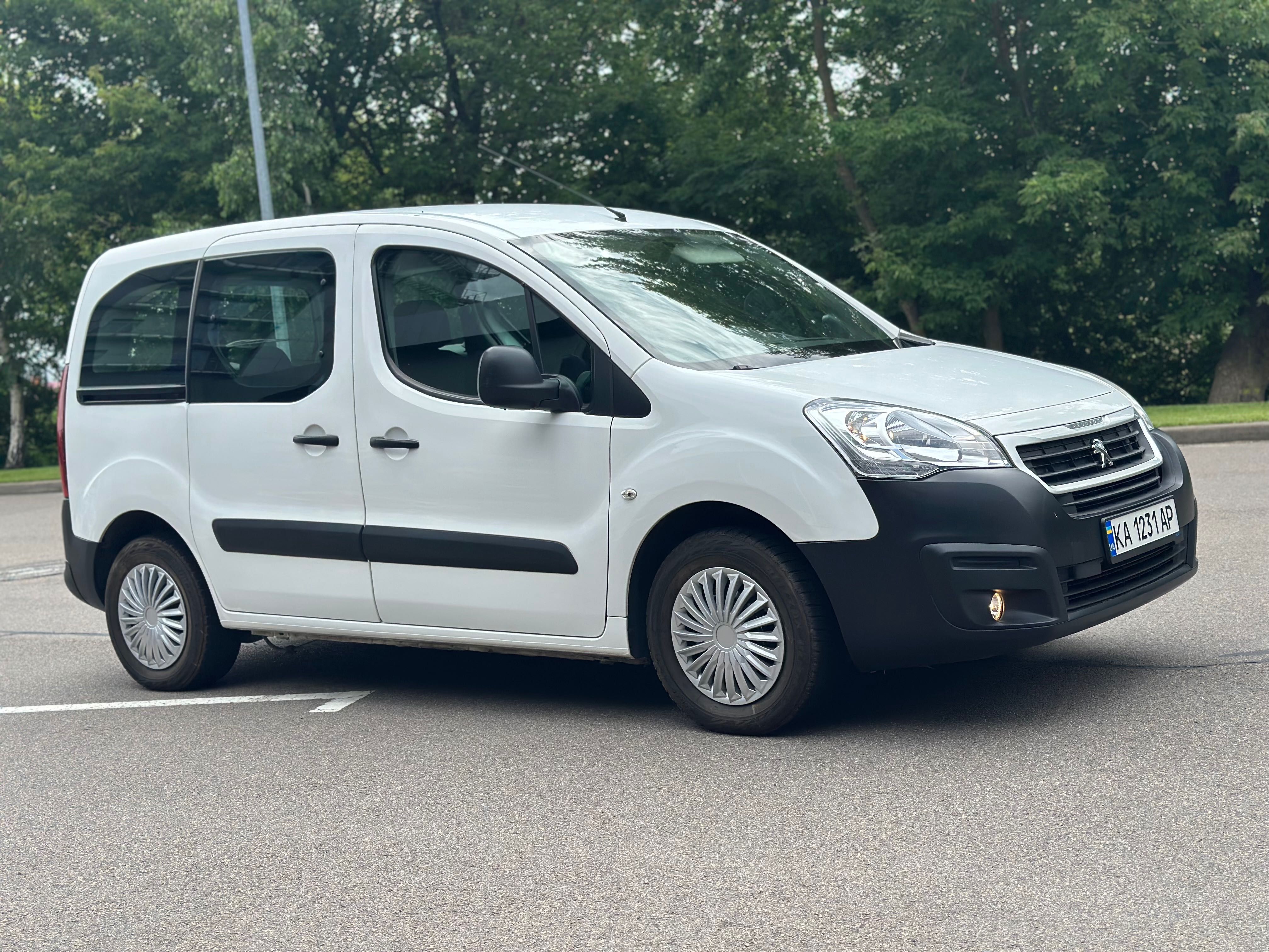 Продам Peugeot Partner