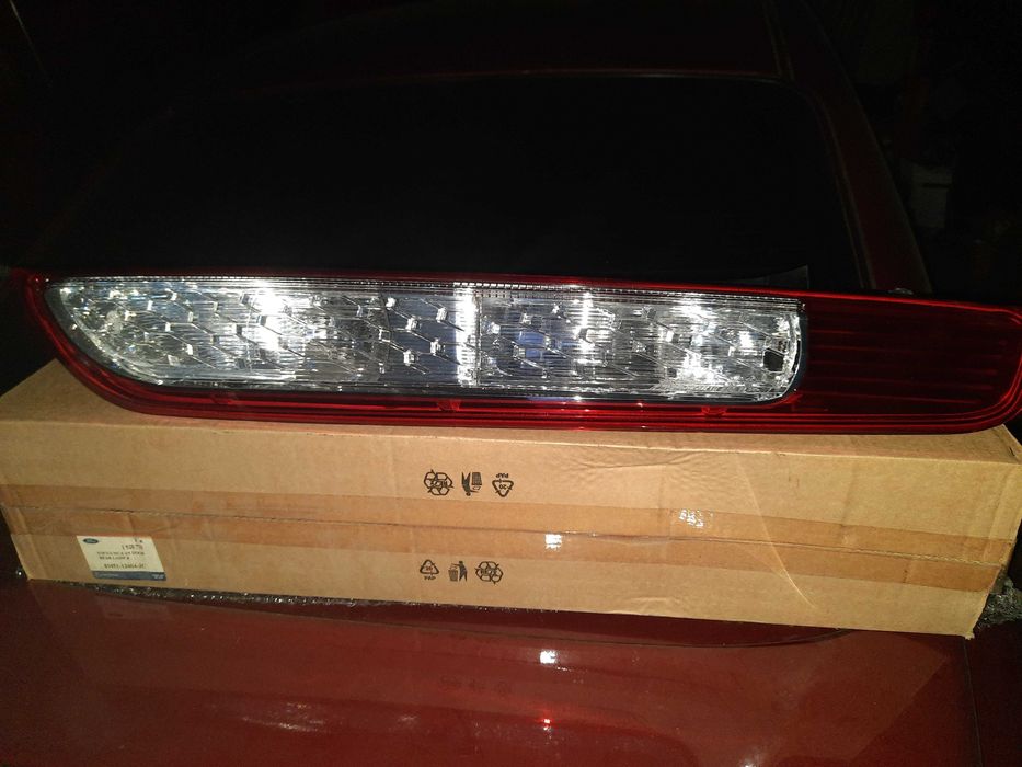Задний фонарь FORD Focus хэтчбек 2008-2011
