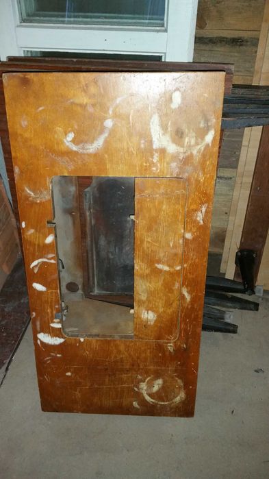 Столешница швейной машины