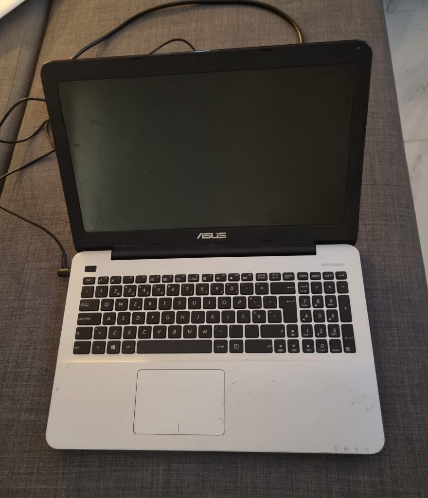 Portatil HP Bateria não carrega trabalha só ligado a Corrente