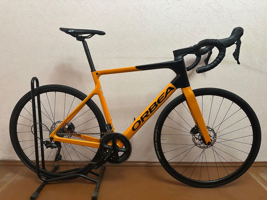 Карбоновий шосейний велосипед Orbea Orca