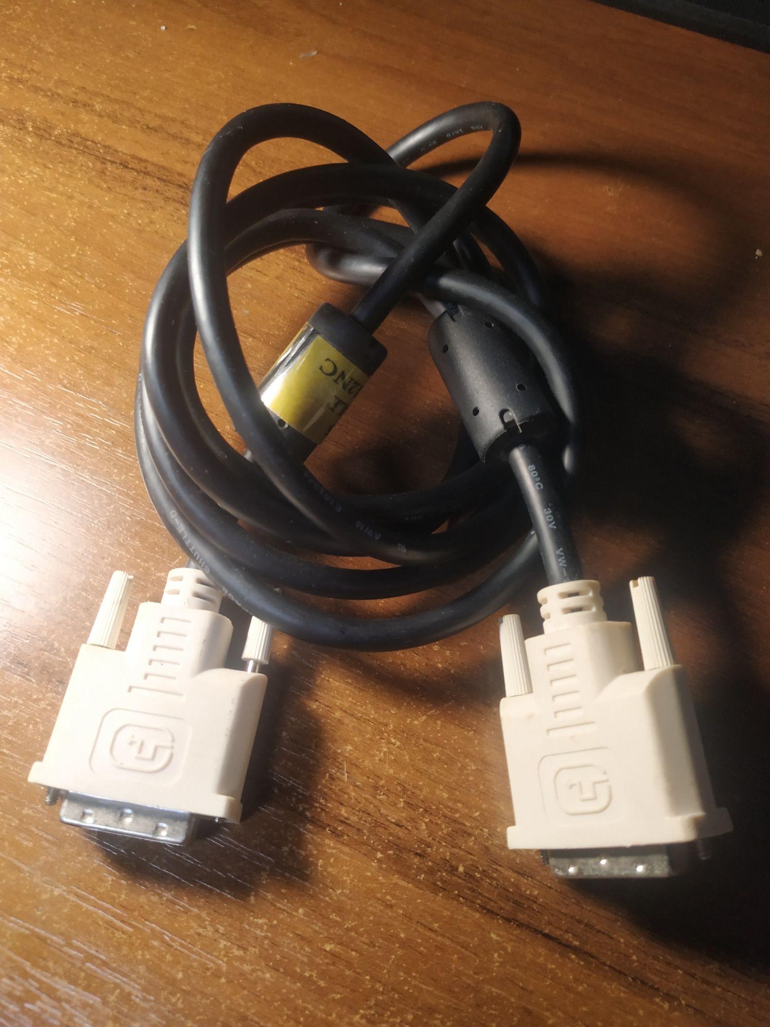 Переходник DVI-DVI, VGA-VGA, USB-mini usb