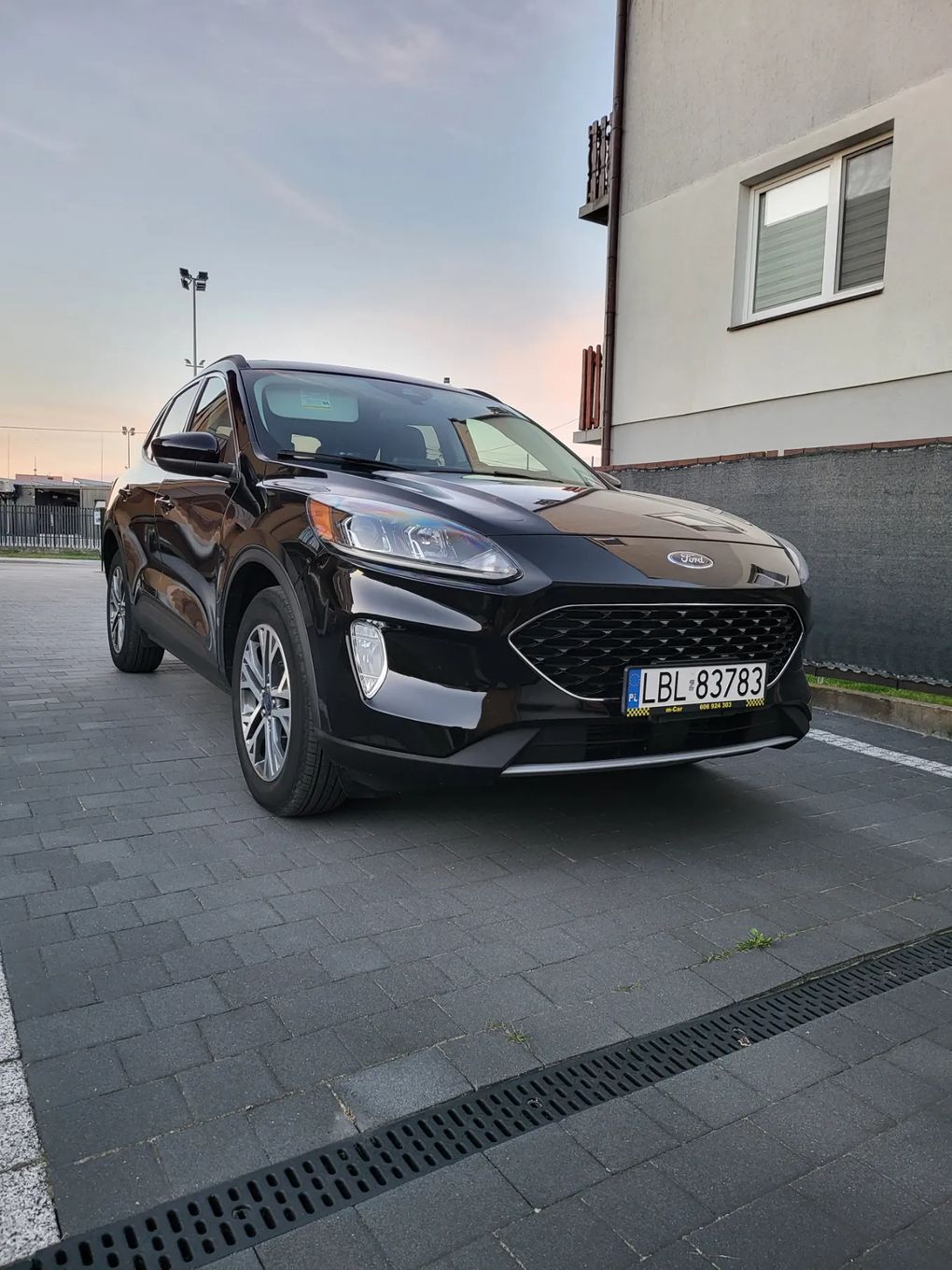 Ford Escape Ford ESCAPE KUGA 1.5 4x4 2022 Bogata wersja SEL