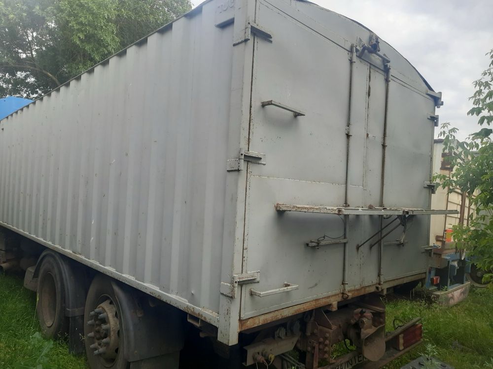 Продам фуру і прицепи