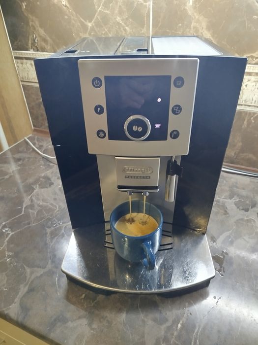 Кавоварка delonghi perfecta