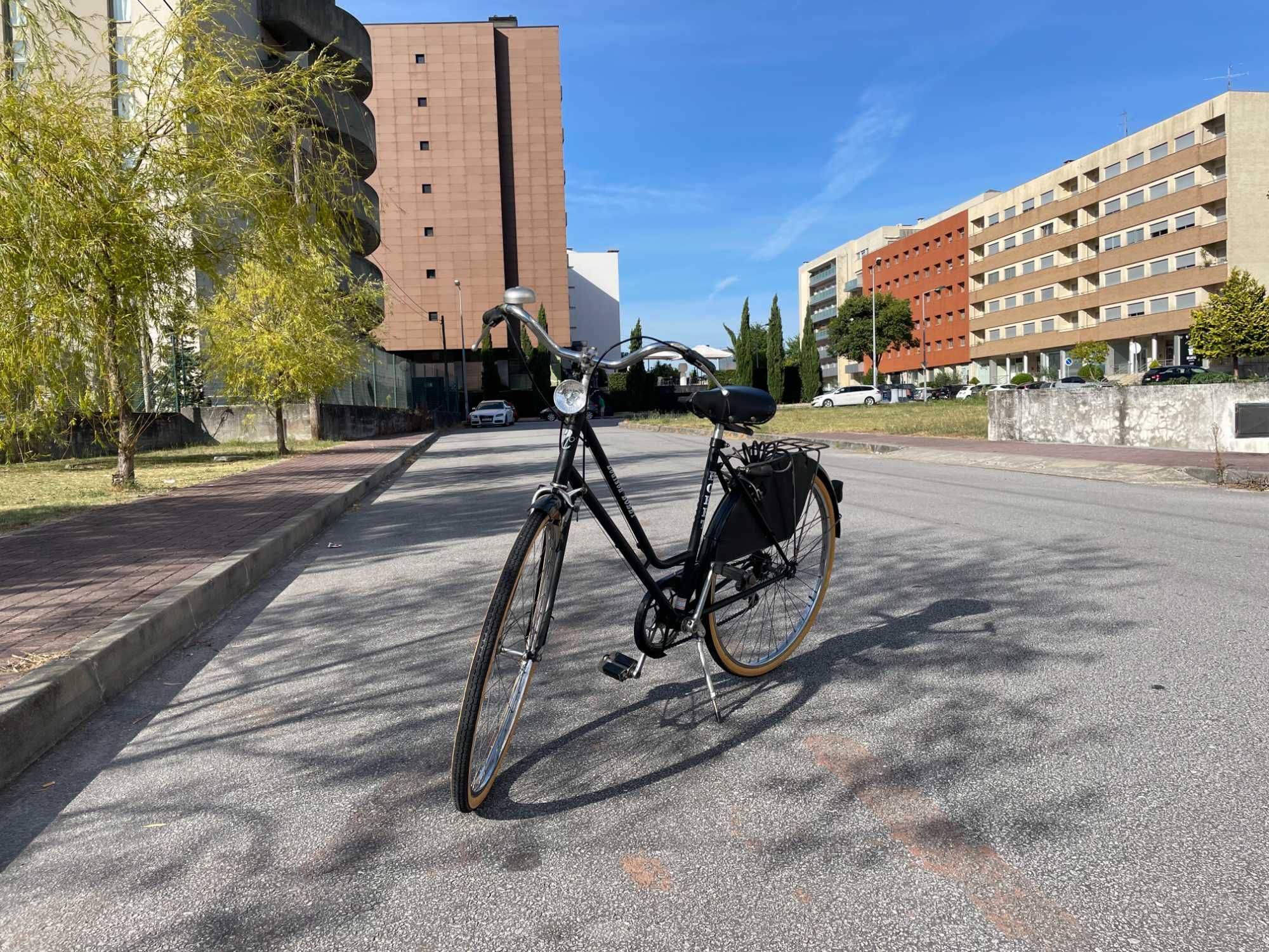 Bicicleta  clásica Marca Louison Bobet pneu 26