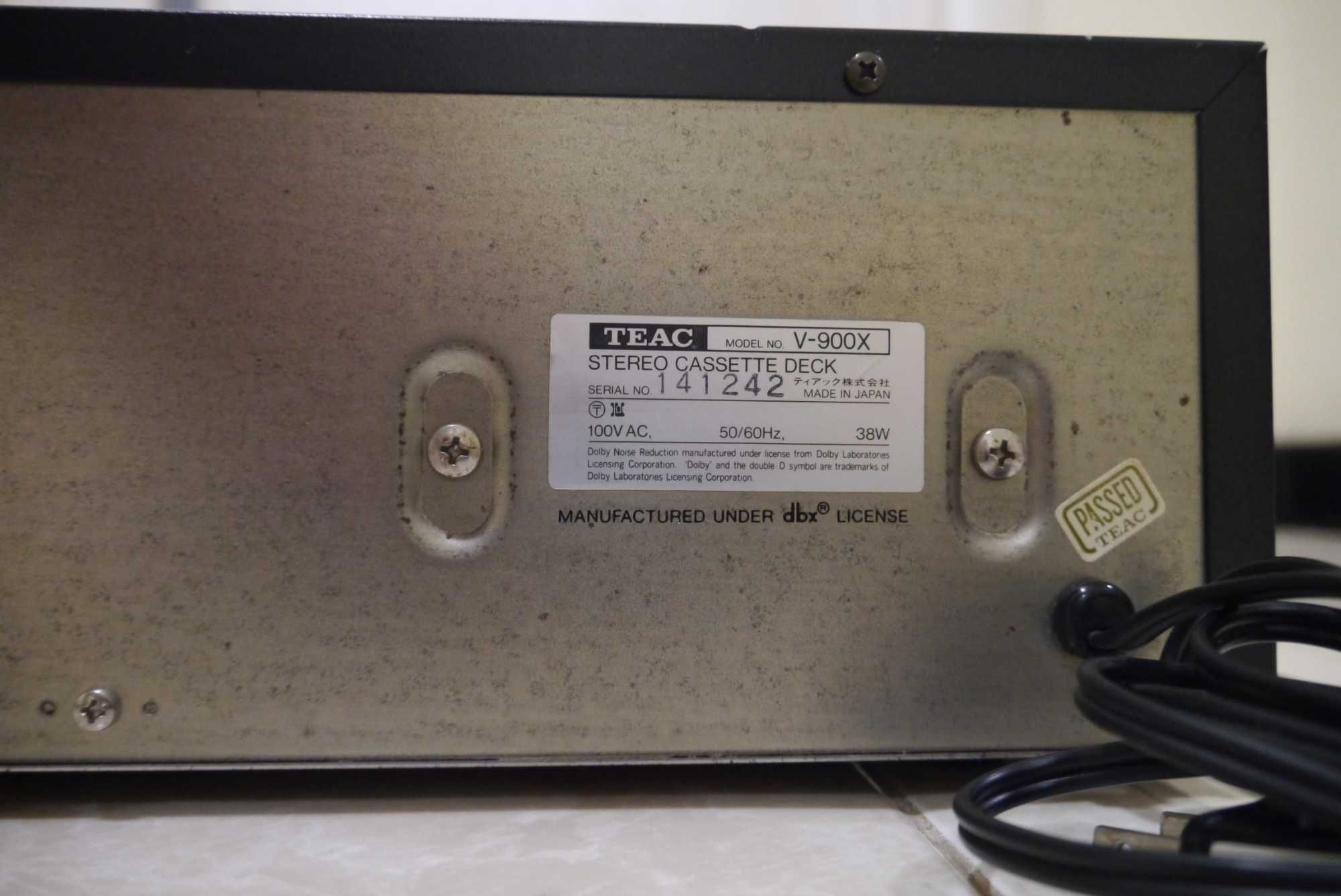 Касетна дека TEAC V-900X