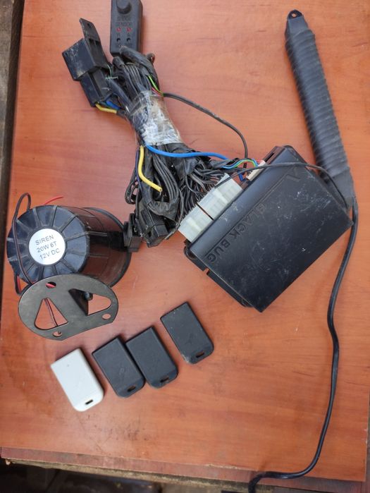 Авто сигналізація BLACK BUG