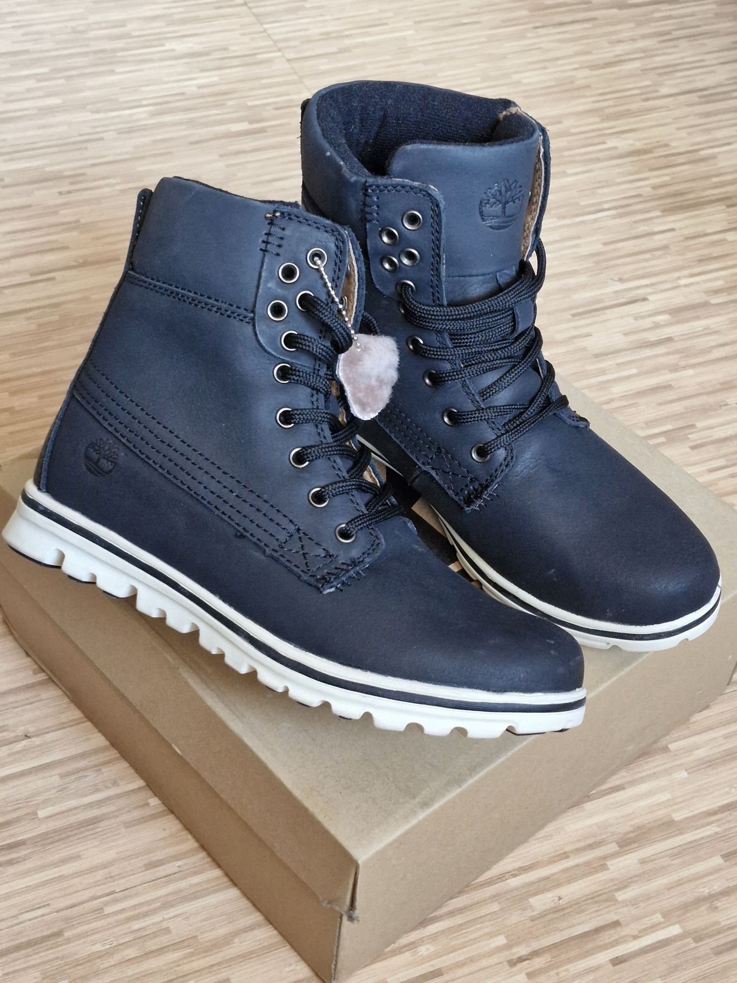 Nowe Timberland Skóra r. 39