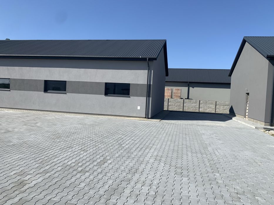 Do wynajęcia hala magazynowa z placem utwardzonym