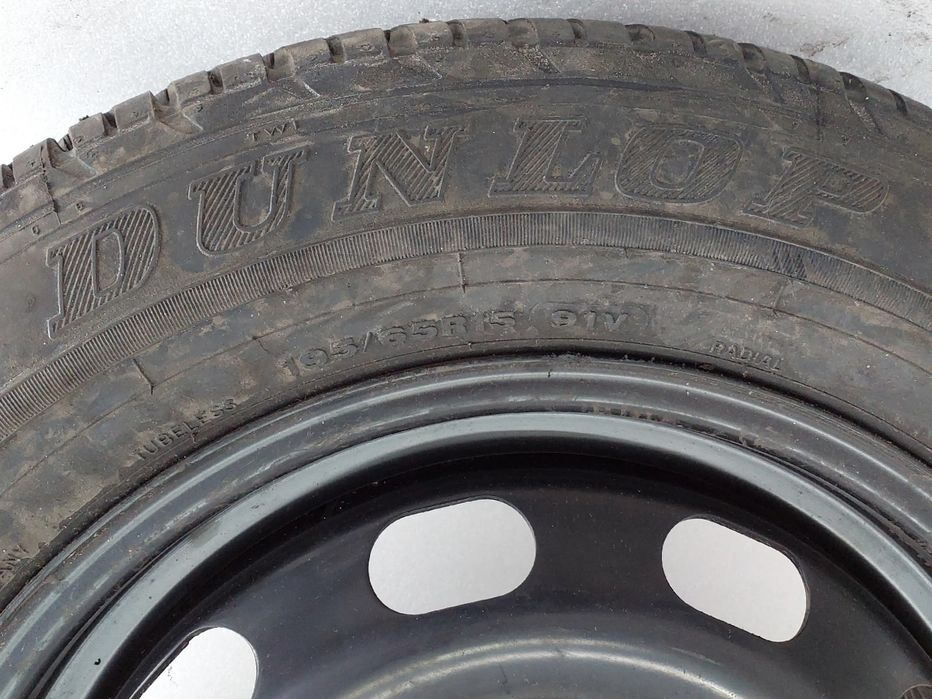 Pneu suplente SEAT Leon (1M1)