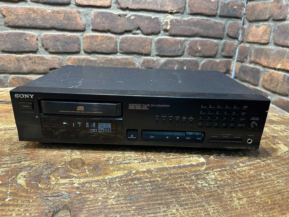 Odtwarzacz CD Sony CDP-515