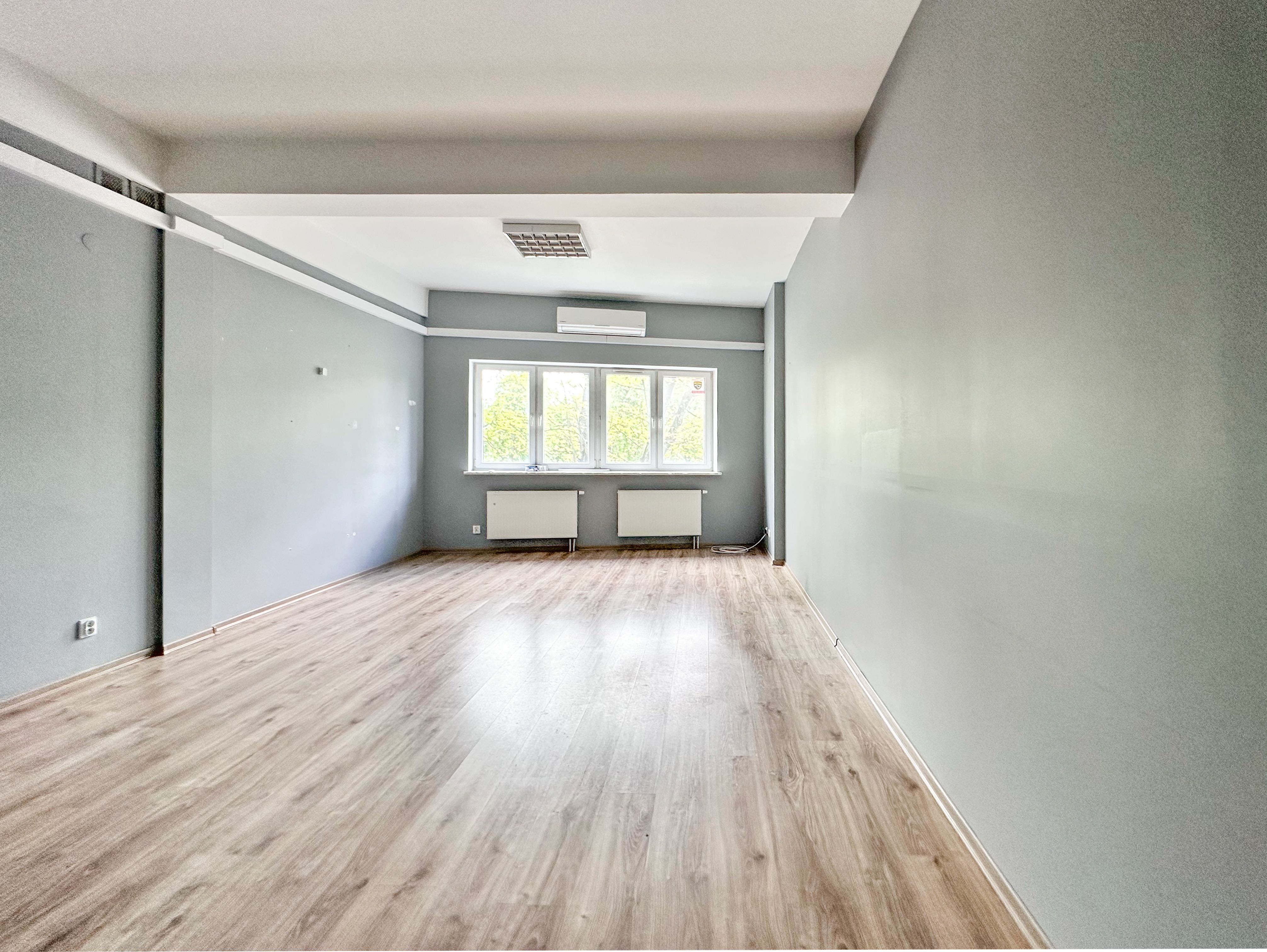 Lokal w centum miasta, 80m2