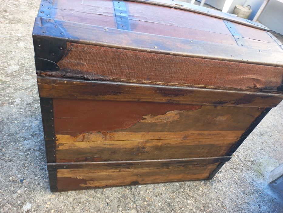 Bau antigo / vintage