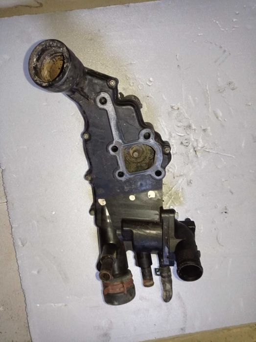 Корпус термоста 2.0 HDI Berlingo / Partner