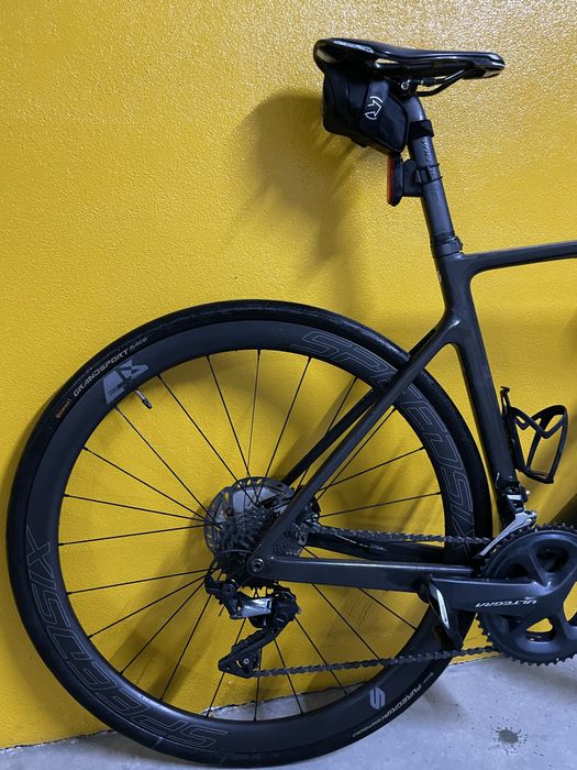 Scott addict RC (guiador integrado SL, rodas carbono speedsix)