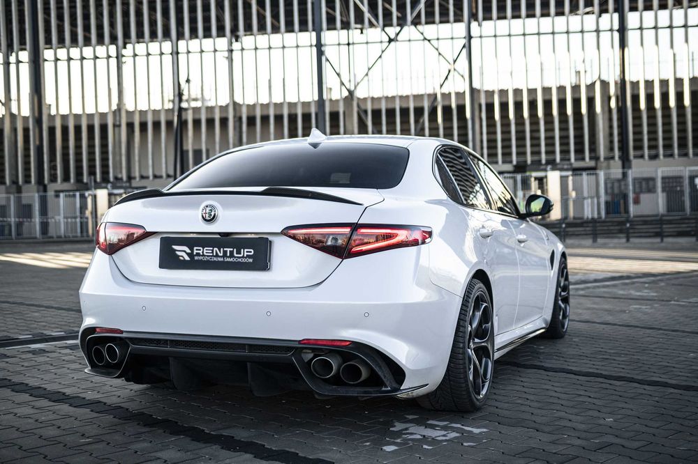 Wynajem ALFA ROMEO GIULIA Quadrifoglio, Audi RS3, M3 G80 LCI, A45s AMG