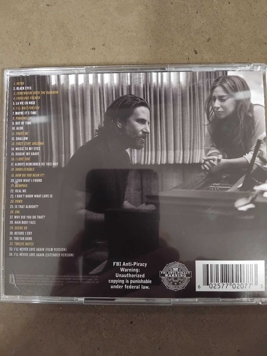 Cd novo de A Star is Born.