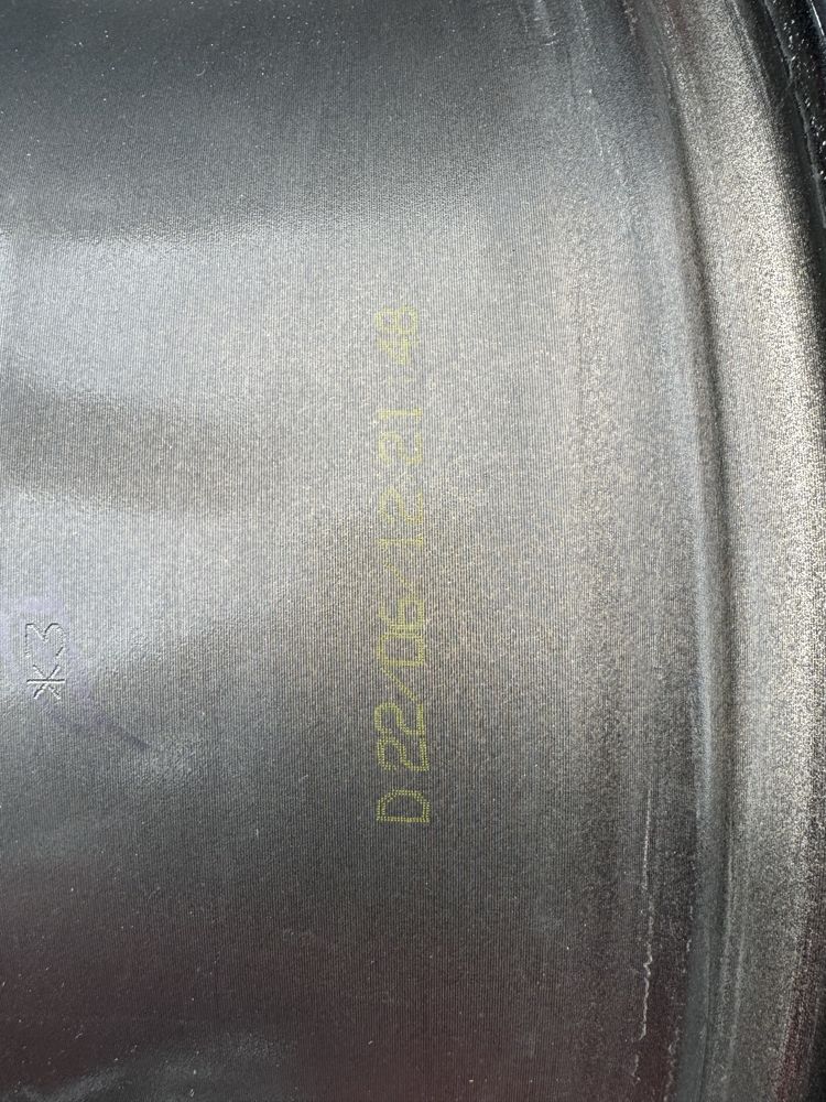 Диски Tesla Y 5/114/R21