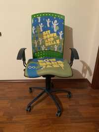 Krzesło dziecięce obrotowe z regulacją SITAG Reality Premium