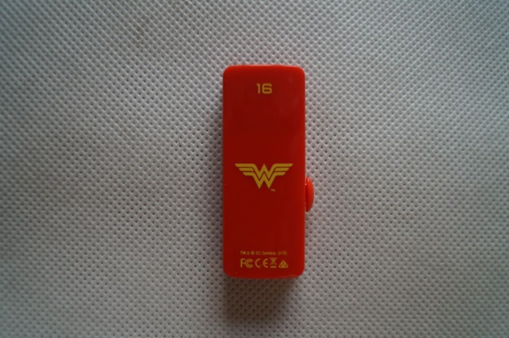 Pendrive SuperWomen 16 GB USA