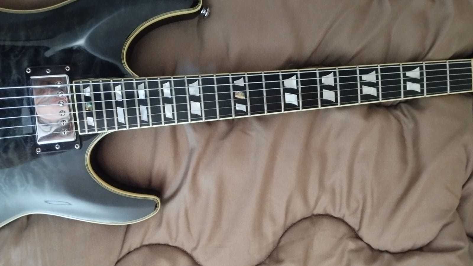 Vendo Schecter C1 Custom