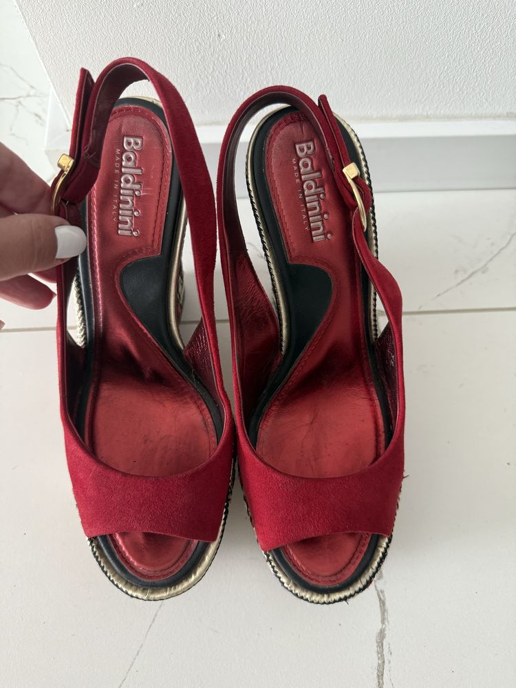 Baldinini koturny buty na platformie na koturnie czerwone złote r. 38