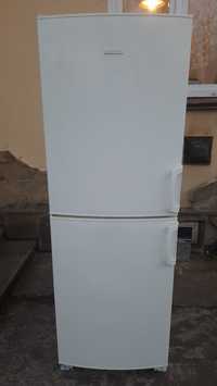Холодильник двохмоторний electrolux