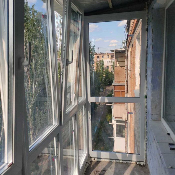 Пластикові вікна В РОЗСТРОЧКУ. Окна под ключ. Окна металлопластиковые