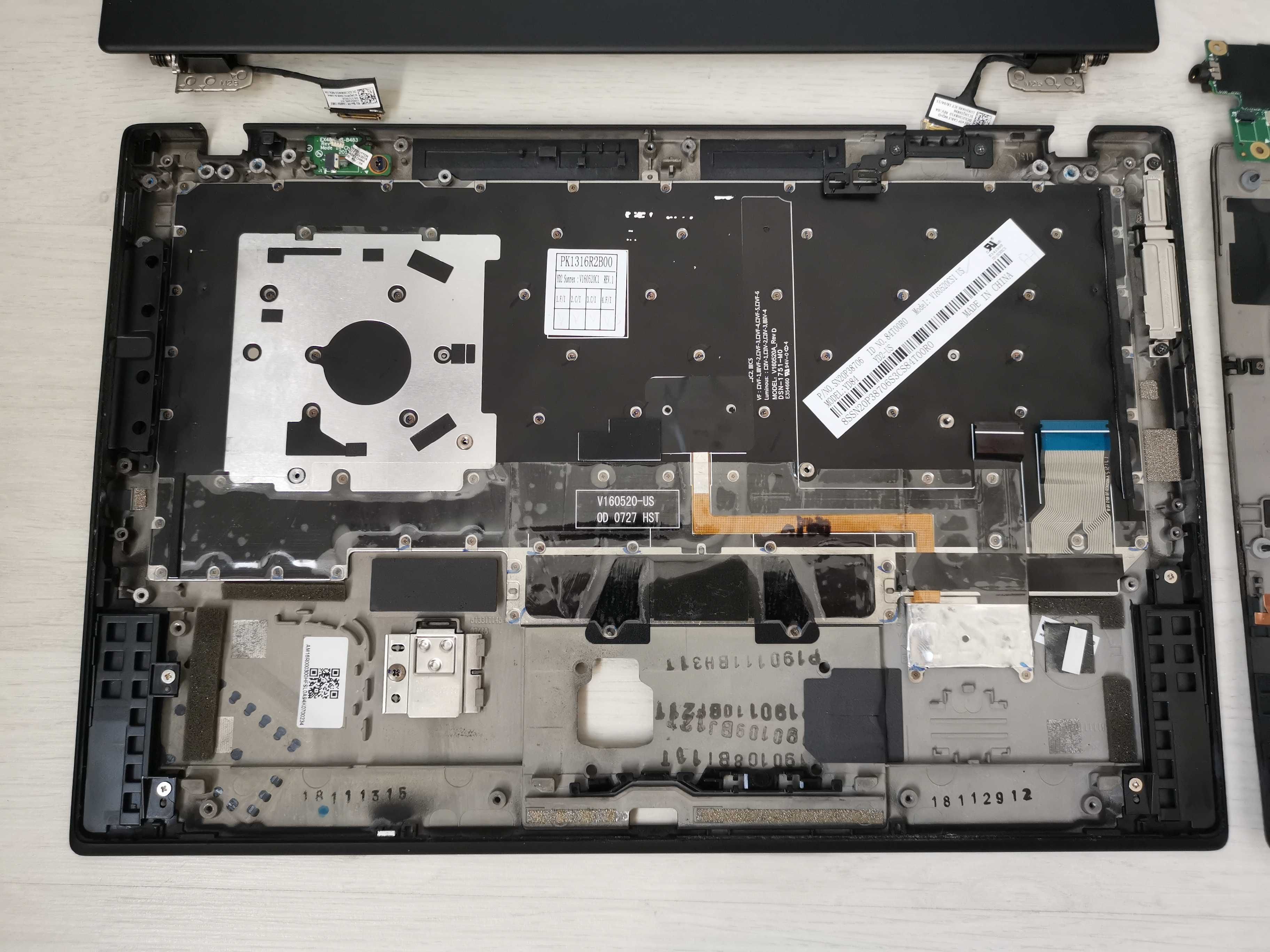 Lenovo ThinkPad X1 Carbon 6 Intel i7 SSD 1TB RAM 16GB GSM, NA CZĘŚCI