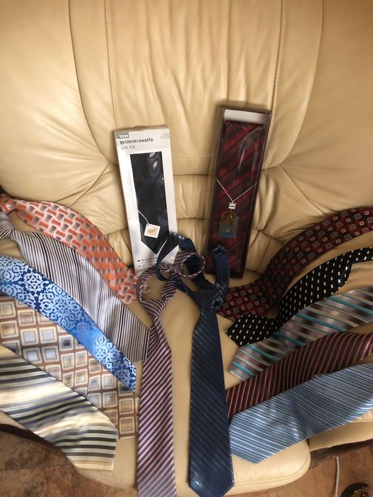 Чоловічі краватки