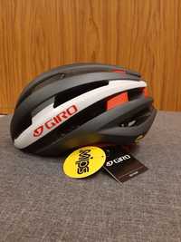 Kask Giro Synthe Mips II