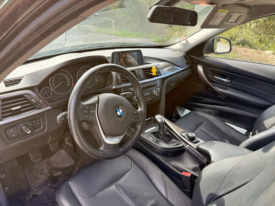 BMW 318d Gasoleo-2014