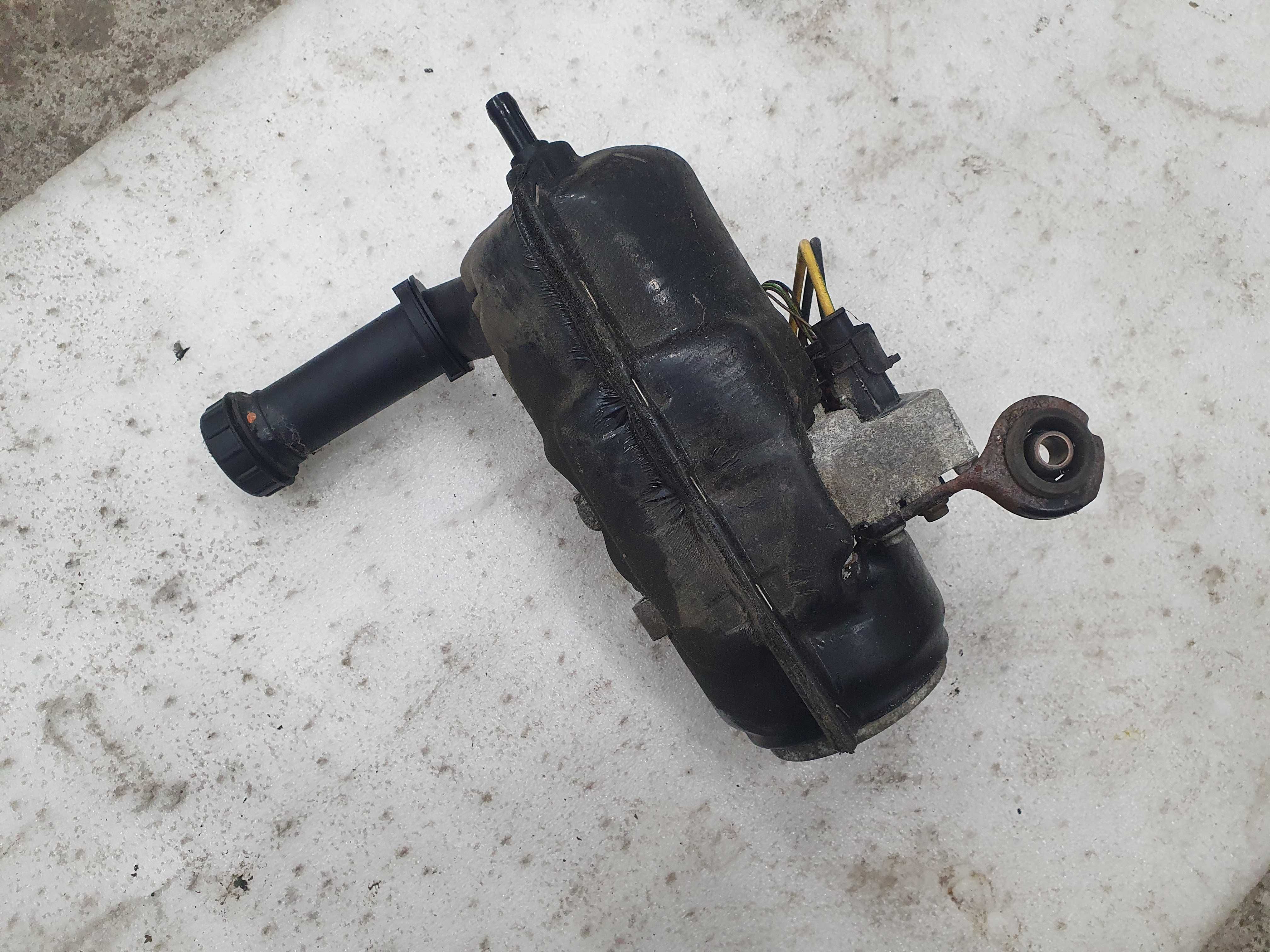 Pompa wspomagania Peugeot 307 1.6 benzyna napewno sprawna