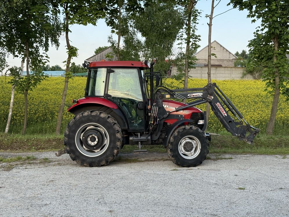 Case JX 70 z ładowaczem czołowym stoll