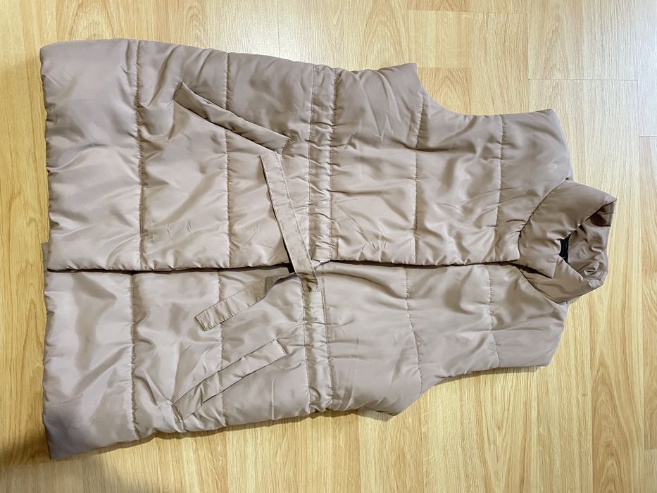 Безрукавка жіноча