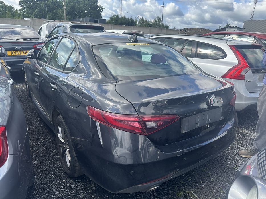Alfa Romeo Giulia silnik 2.2d 2018r,Anglik z kluczykami