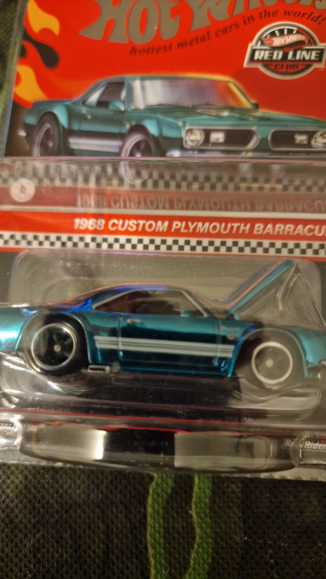 Hot wheels rlc Barracuda Plymouth 68