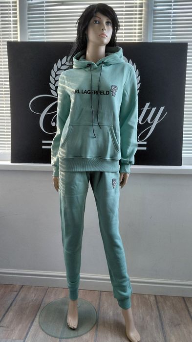 Тёплый Karl Lagerfeld