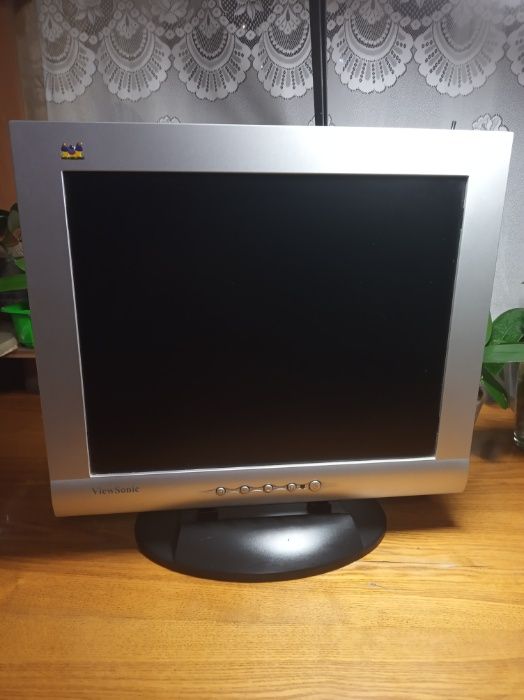 Монитор ViewSonic VE700