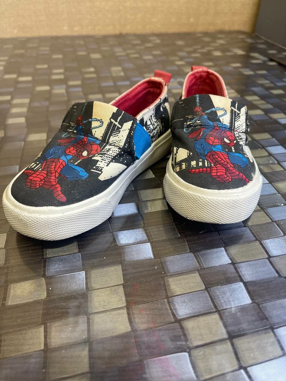 Детские мокасины кросовки Spider-Man 24 размер 16 см по стельке.